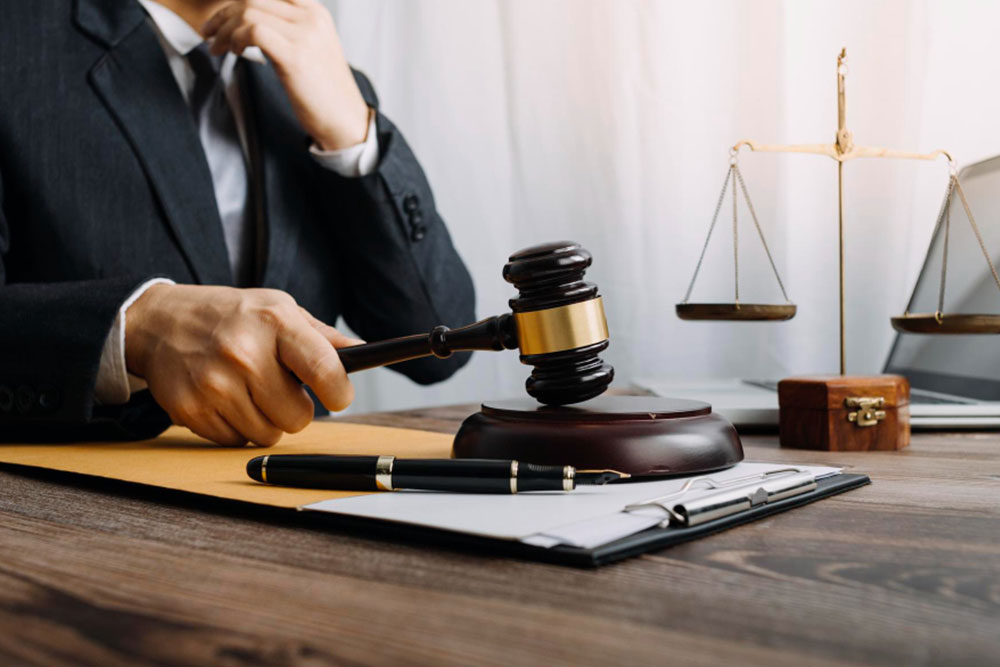 7 Tips To Hiring A Good Lawyer